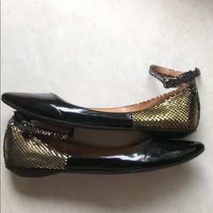 BCBG Zuma black gold and silver flats